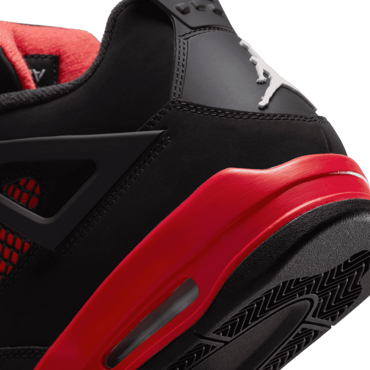 Jordan 4 Retro Red Thunder Angle 5