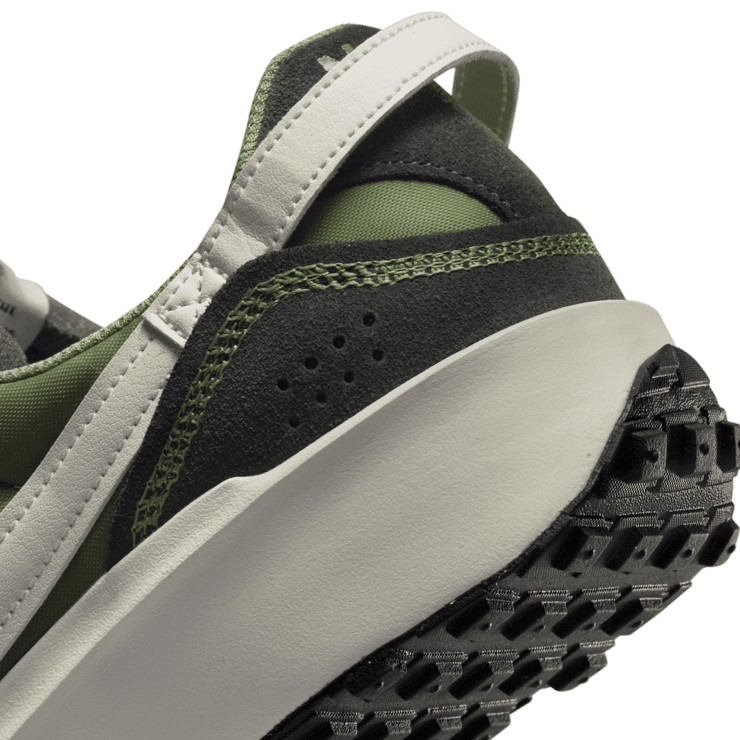 Nike Waffle Debut Shoes Angle 5