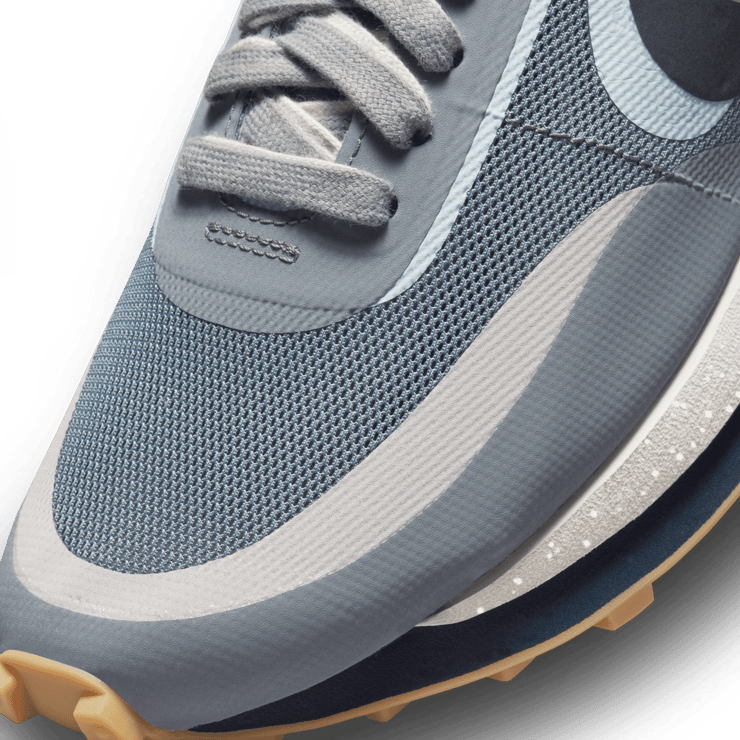 Nike LD Waffle sacai CLOT Cool Grey Angle 4