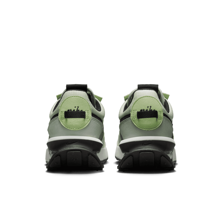 Nike Air Max Pre-Day Shoes Angle 4