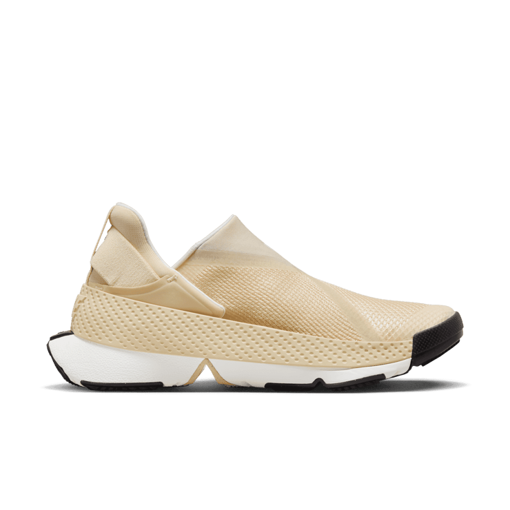 Nike Go FlyEase Easy On/Off Shoes Angle 1