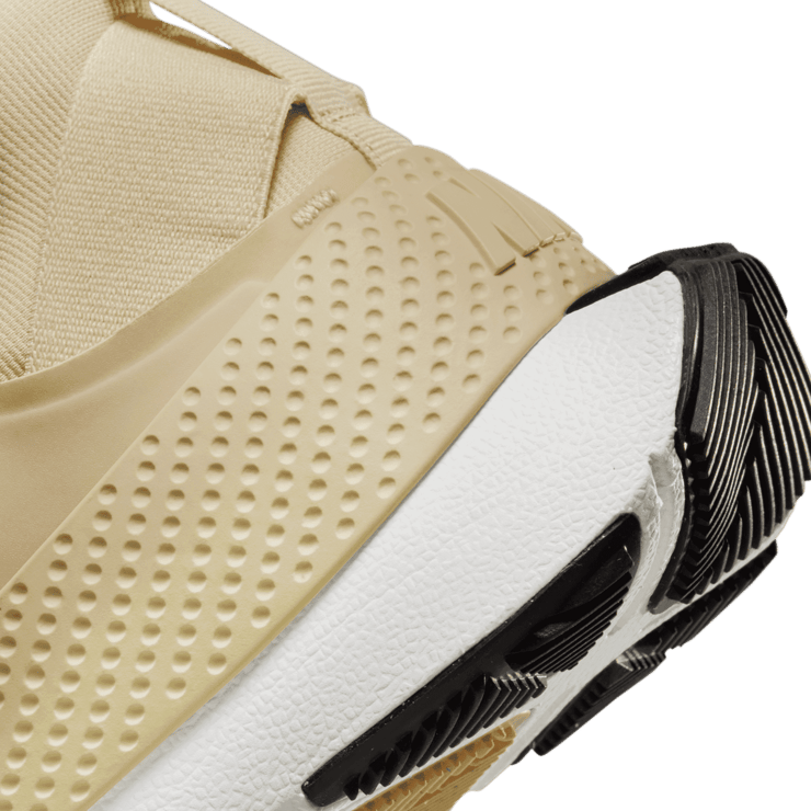 Nike Go FlyEase Easy On/Off Shoes Angle 6
