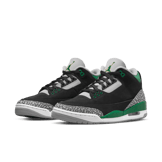 Jordan 3 Retro Pine Green Angle 2