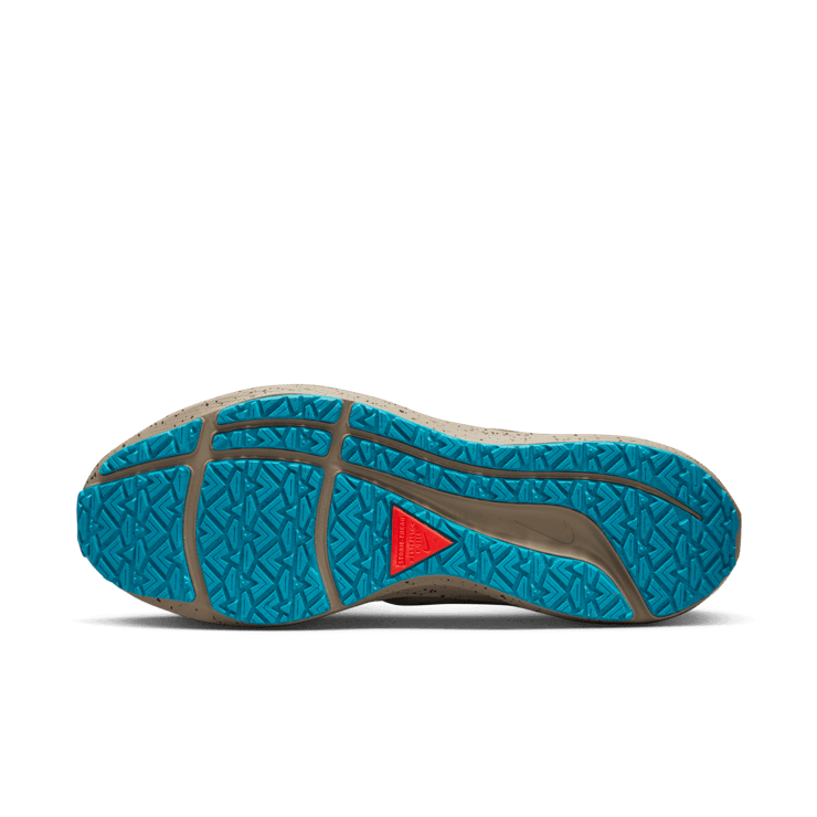 Nike Air Zoom Pegasus 39 Shield Weatherized Road Running Shoes Angle 0