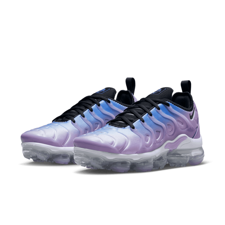 Nike Air VaporMax Plus Shoes Angle 2