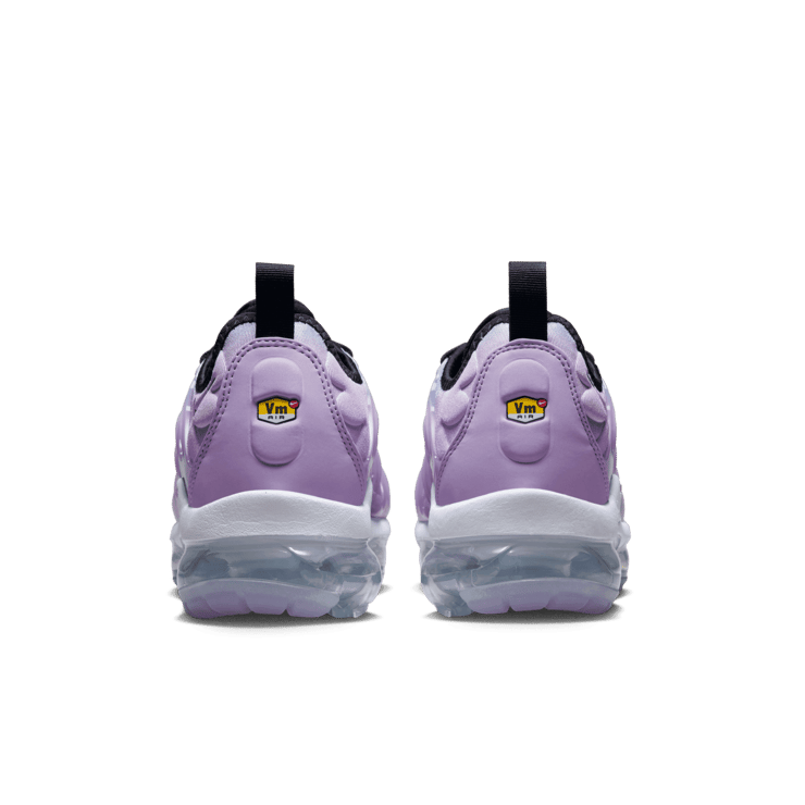 Nike Air VaporMax Plus Shoes Angle 3