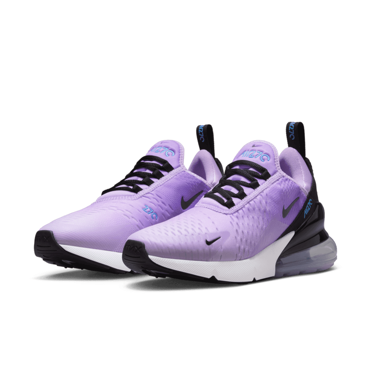 Nike Air Max 270 Shoes Angle 2
