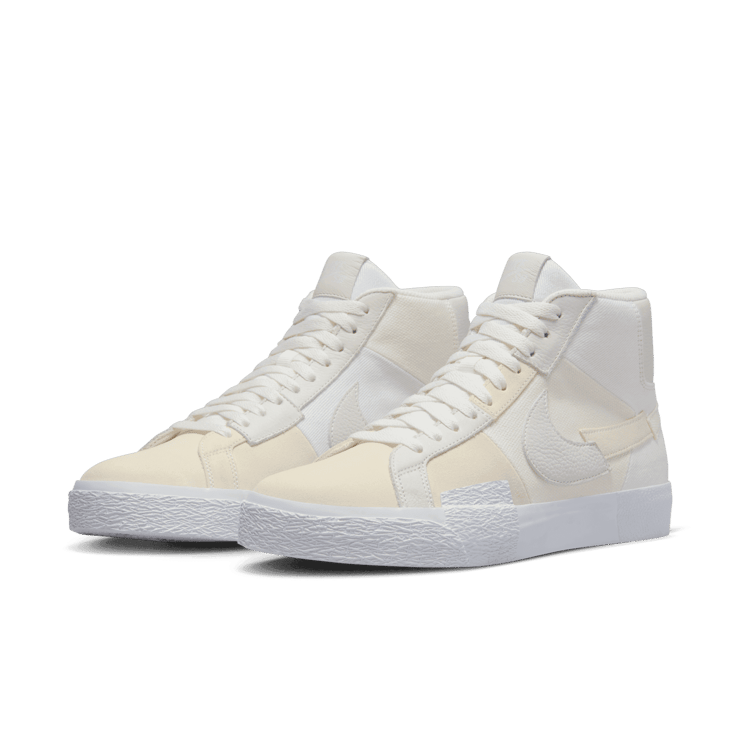 Nike SB Zoom Blazer Mid Premium Skate Shoes Angle 2