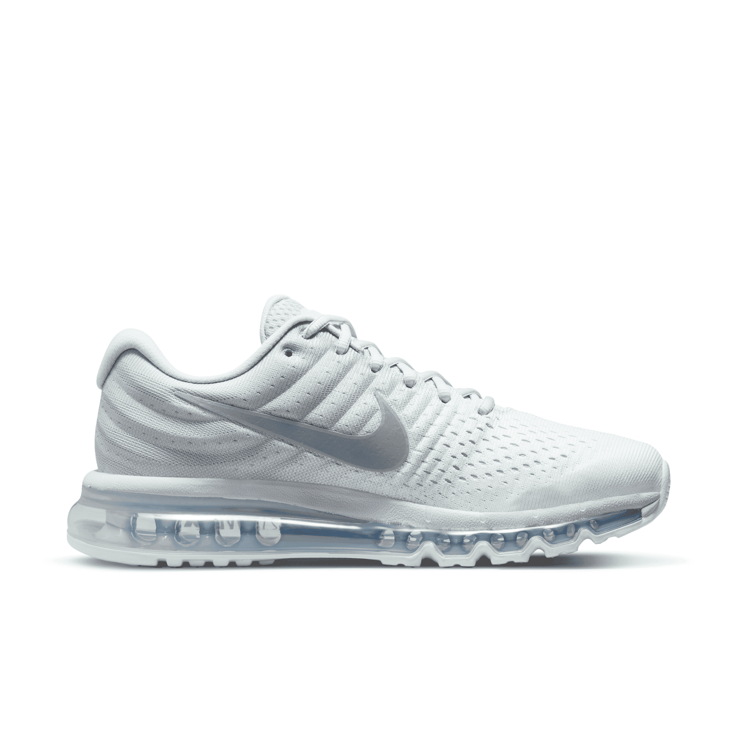 Nike Air Max 2017 Shoes Angle 1