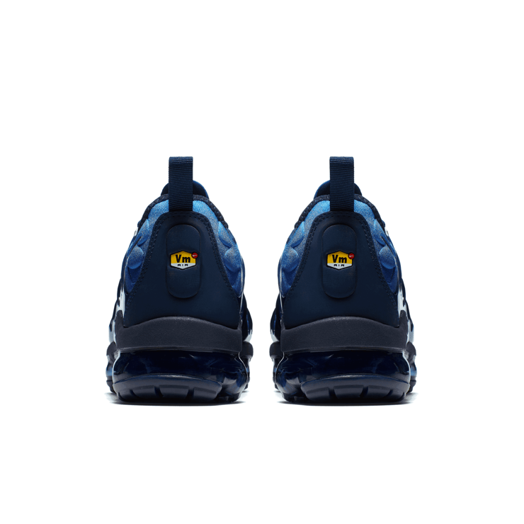 Nike Air VaporMax Plus Shoes Angle 3