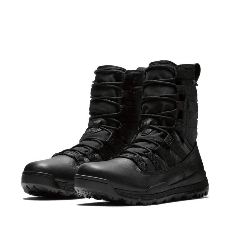 Nike SFB Gen 2 8" GORE-TEX Tactical Boots Angle 2