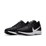 Nike Air Zoom Pegasus 36 Running Shoes Angle 2