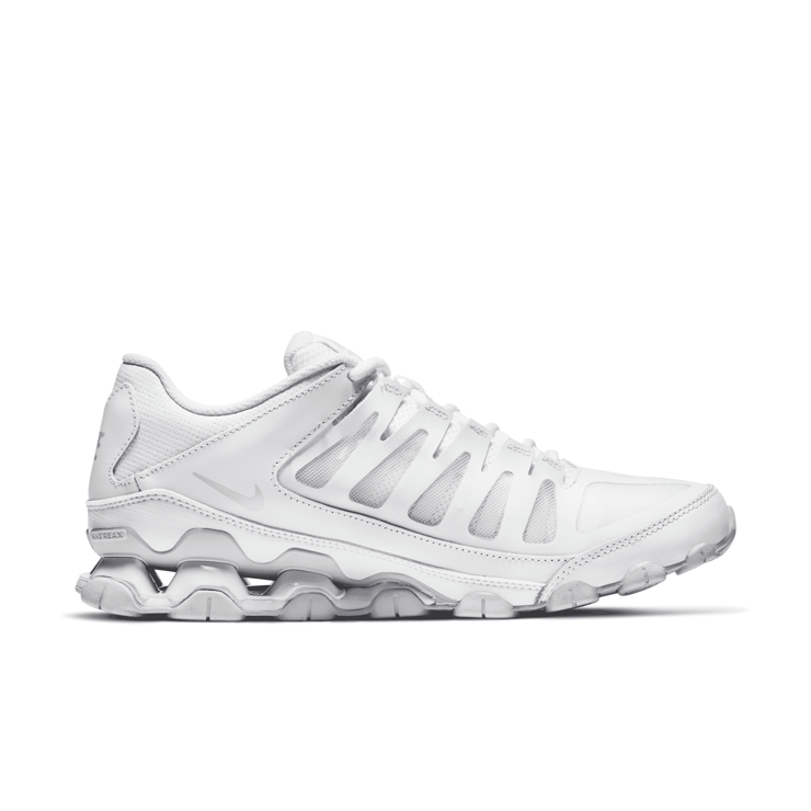 Nike Reax 8 TR White Angle 1