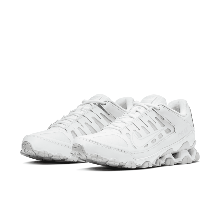 Nike Reax 8 TR White Angle 3