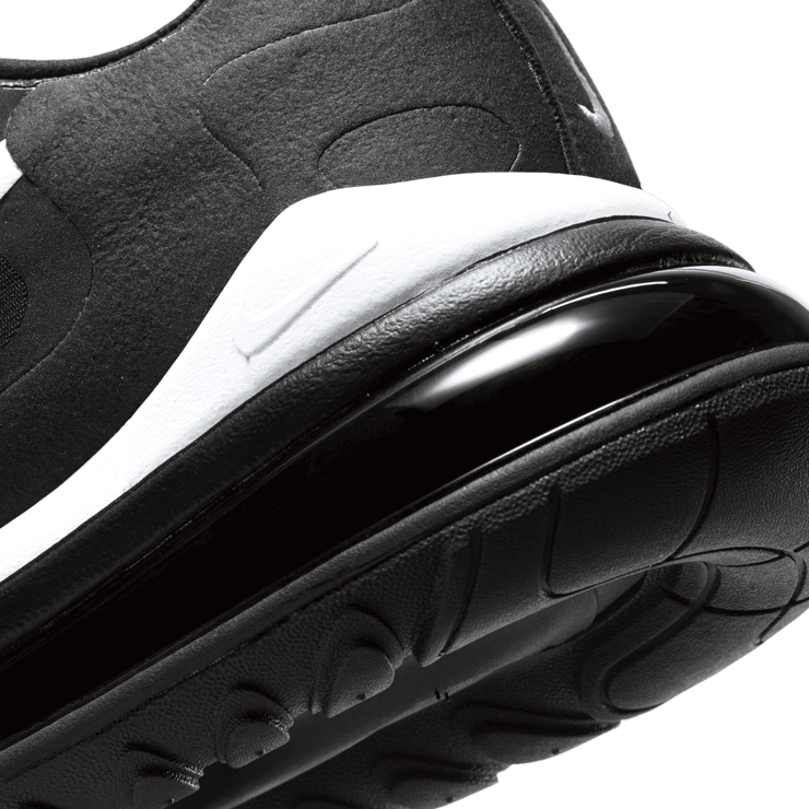 Nike Air Max 270 React Shoes Angle 5