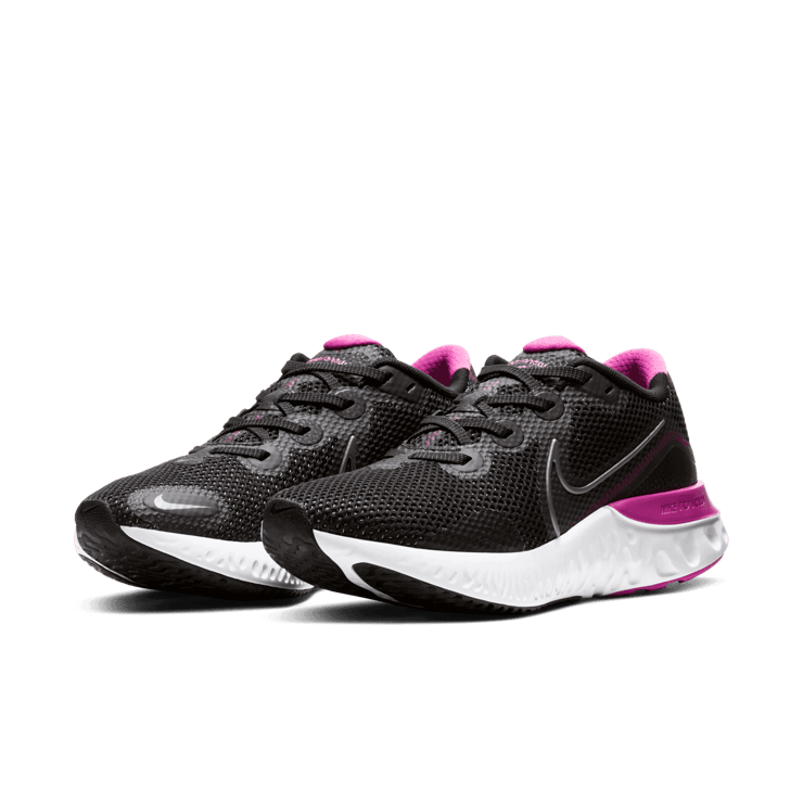 Nike Renew Run Running Shoes Angle 2