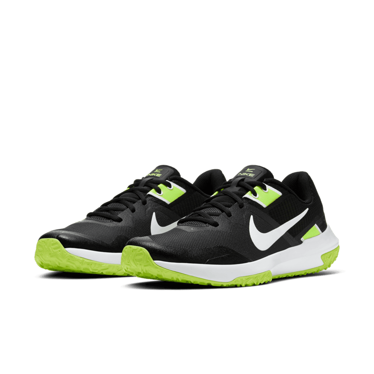 Nike Varsity Compete TR 3 Grey Angle 2