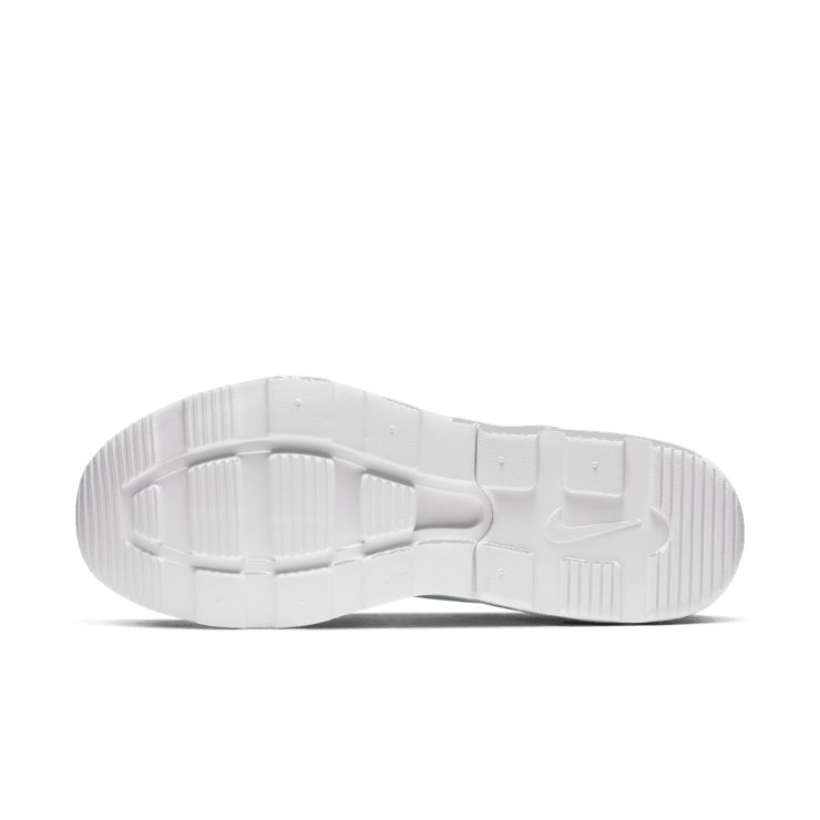 Nike Air Max Motion 2 Shoes Angle 0