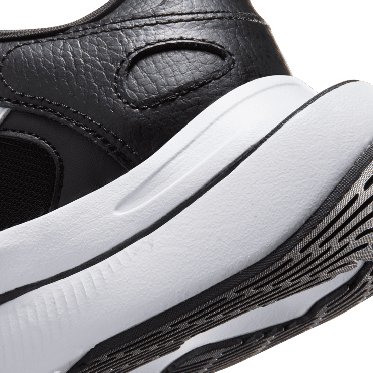Nike Air Zoom Division Shoes Angle 5