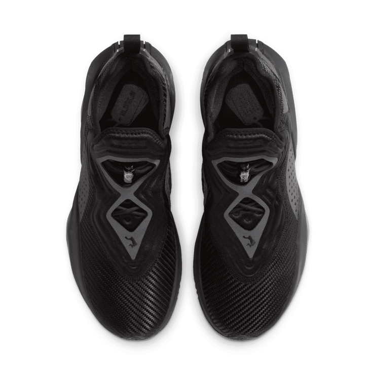 Nike LeBron Soldier 14 Basketball Shoes Angle 1