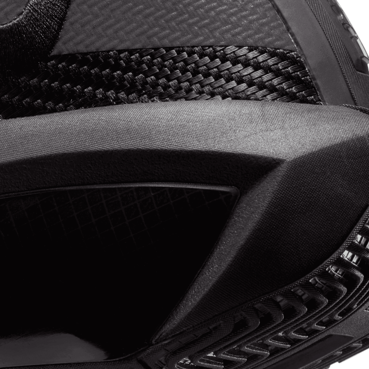 Nike LeBron Soldier 14 Basketball Shoes Angle 5