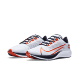 Nike Air Zoom Pegasus 37 (Chicago Bears) Running Shoes Angle 2