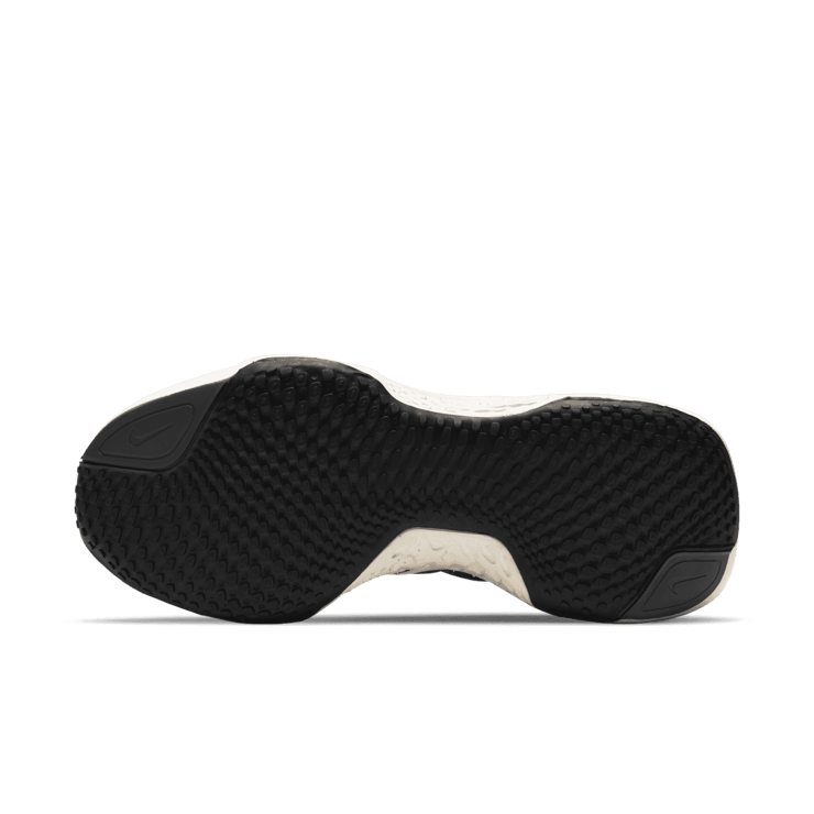 Nike ZoomX Invincible Run Flyknit Road Running Shoes Angle 0