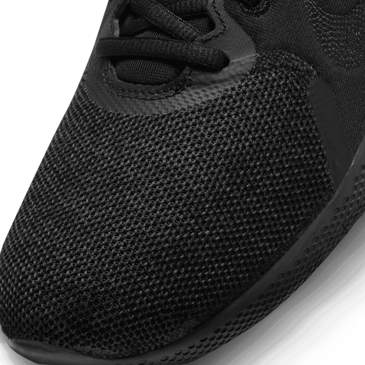 Nike Flex Experience Run 10 Road Running Shoes Angle 4