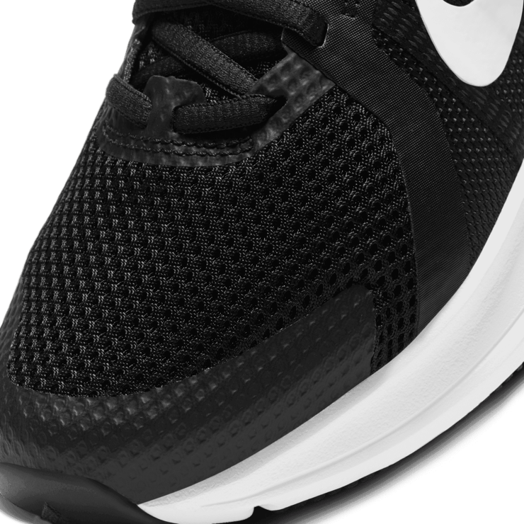 Nike Run Swift 2 Road Running Shoes (Wide) Angle 4