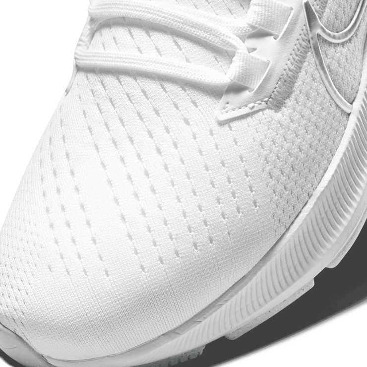 Nike Air Zoom Pegasus 38 Road Running Shoes Angle 4