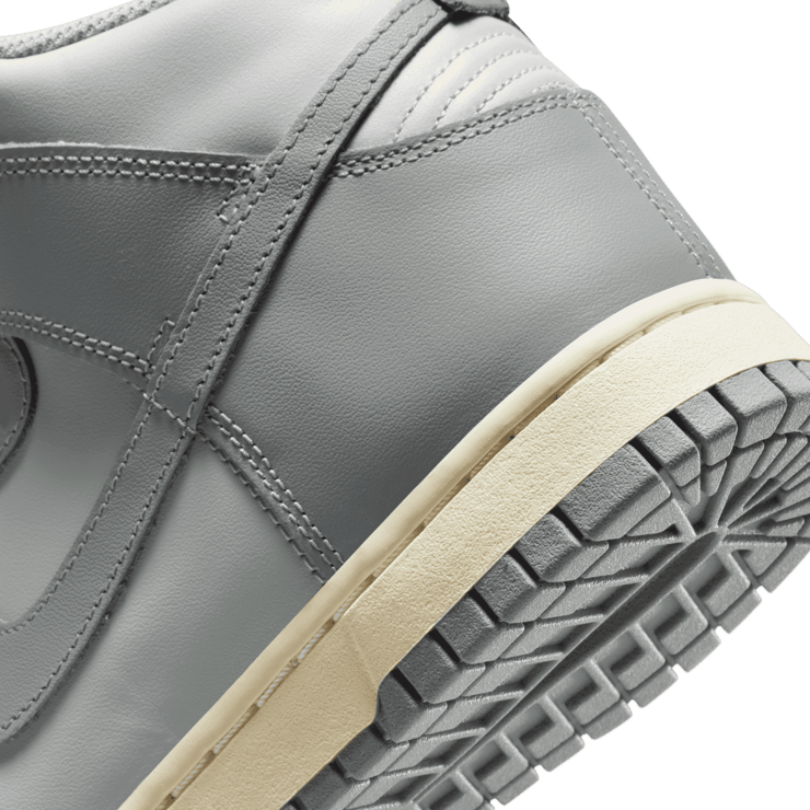 Nike Dunk High Grey Sail (W) Angle 5