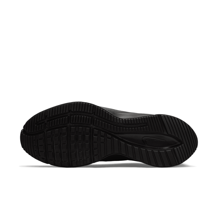 Nike Quest 4 Road Running Shoes Angle 0