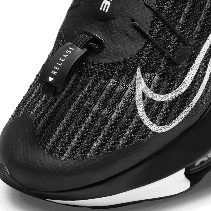 Nike Air Zoom Tempo NEXT% FlyEase Easy On/Off Road Running Shoes Angle 4