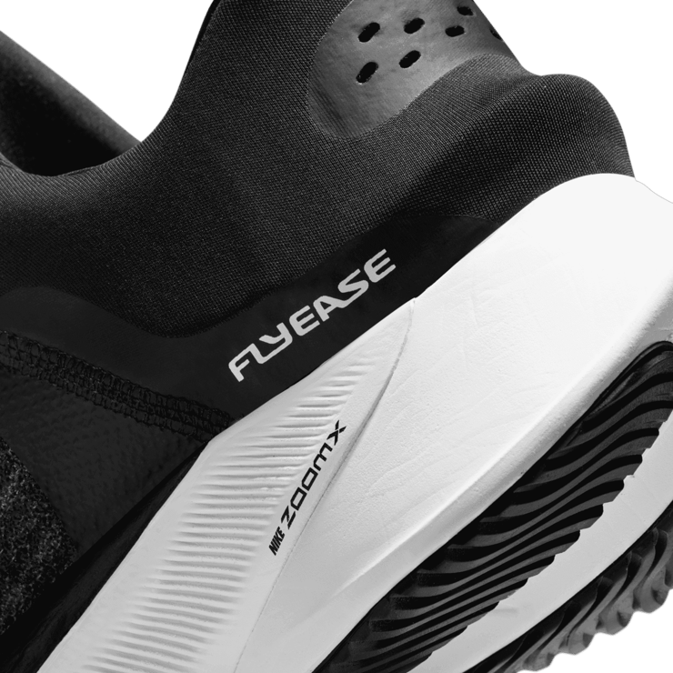 Nike Air Zoom Tempo NEXT% FlyEase Easy On/Off Road Running Shoes Angle 5