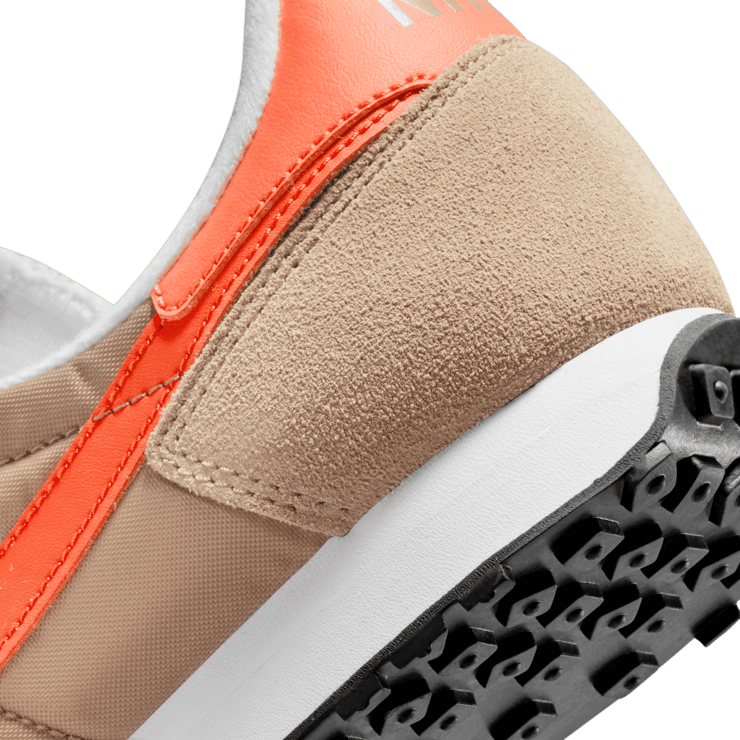 Nike Challenger OG Shoes Angle 5