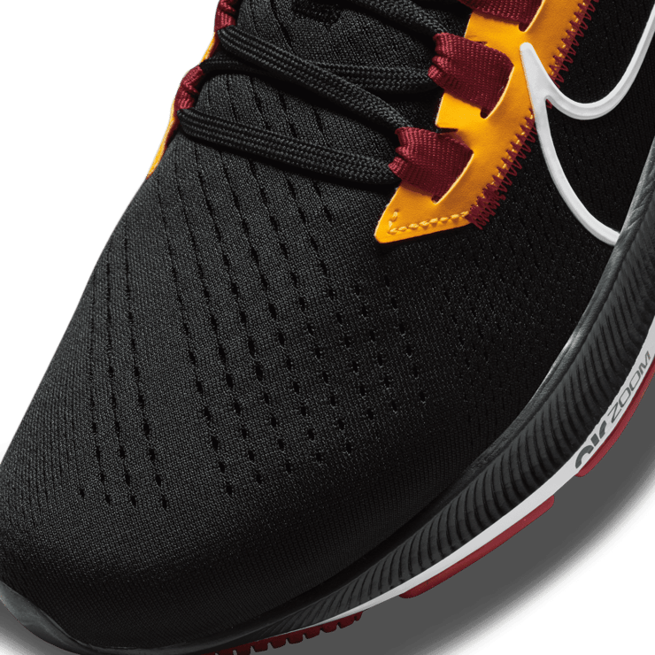 Nike College Air Zoom Pegasus 38 (USC) Running Shoes Angle 4