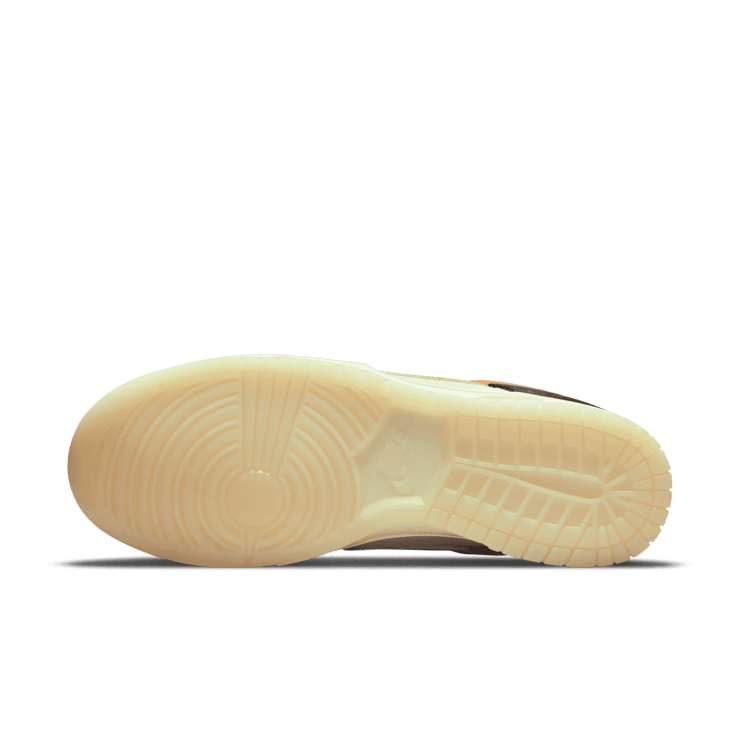 Nike Dunk Low PRM Halloween Angle 0