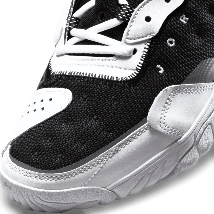 Jordan Delta 2 Shoes in Black Angle 4