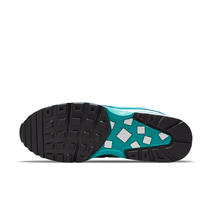 Nike Air Max BW OG Shoes Angle 0