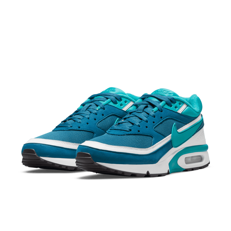 Nike Air Max BW OG Shoes Angle 2