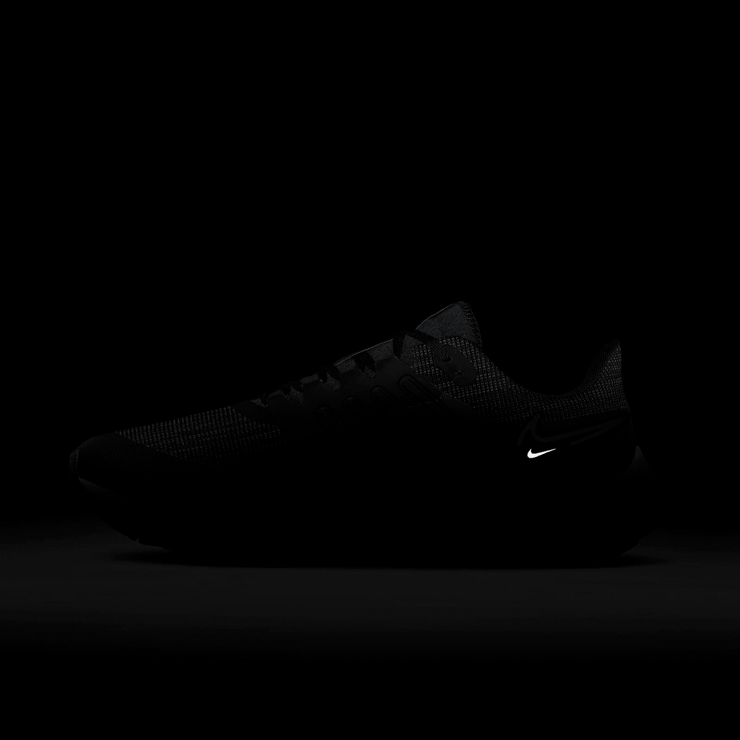 Nike Air Zoom Pegasus 38 Shield Weatherized Road Running Shoes Angle 9