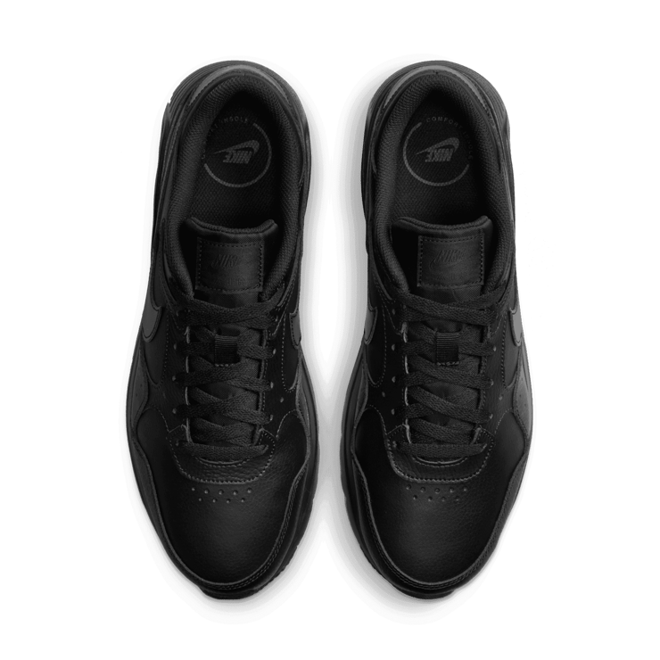 Nike Air Max SC Leather Shoes Angle 2