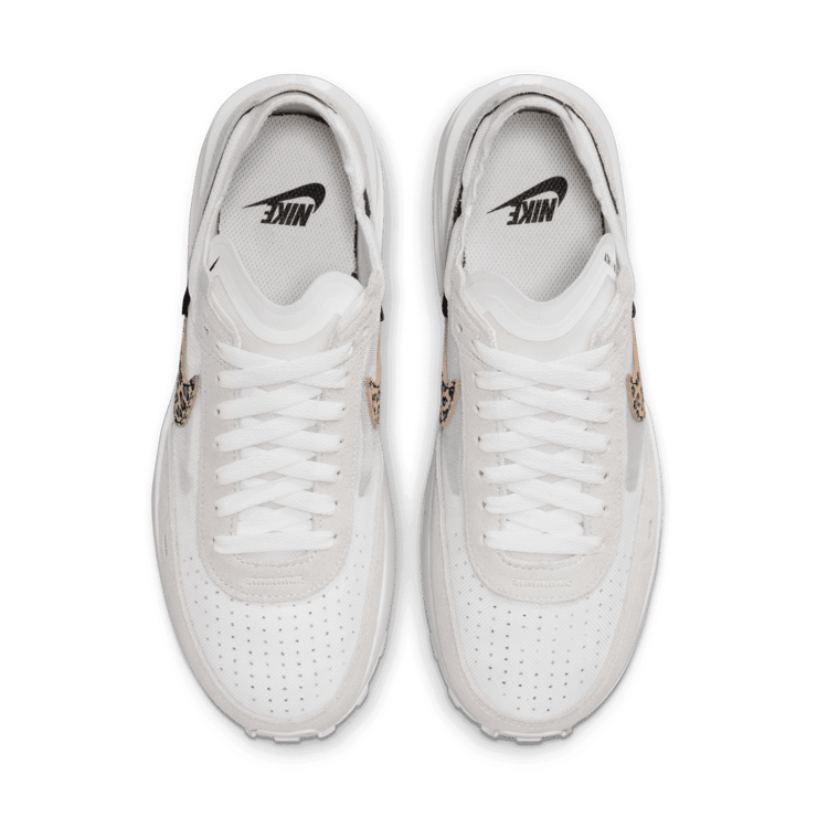 Nike Waffle One SE Shoes Angle 1