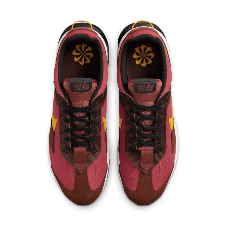 Nike Air Max Pre-Day Shoes Angle 1