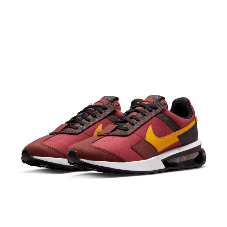 Nike Air Max Pre-Day Shoes Angle 2