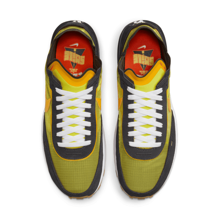Nike Waffle One SE Shoes Angle 1
