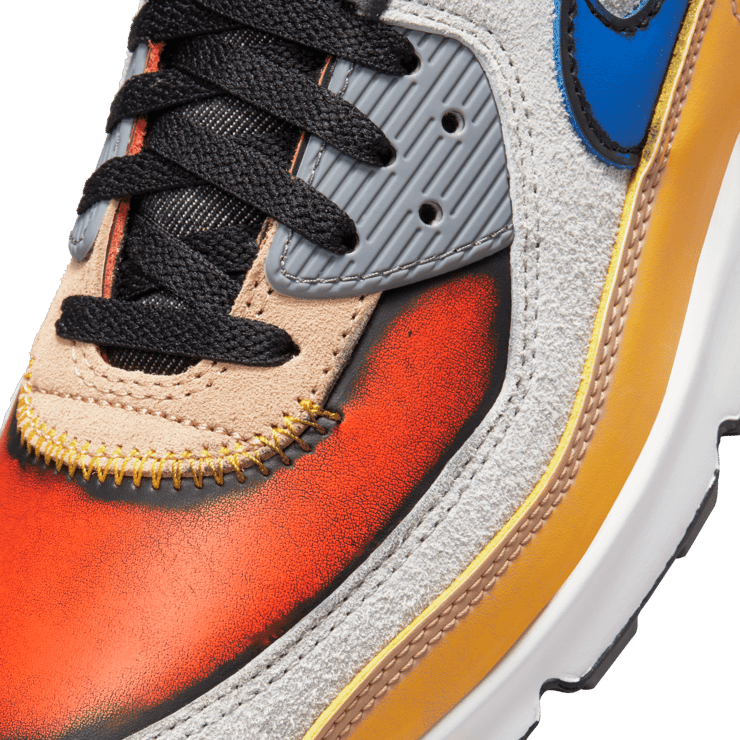 Nike Air Max 90 SE Shoes Angle 6