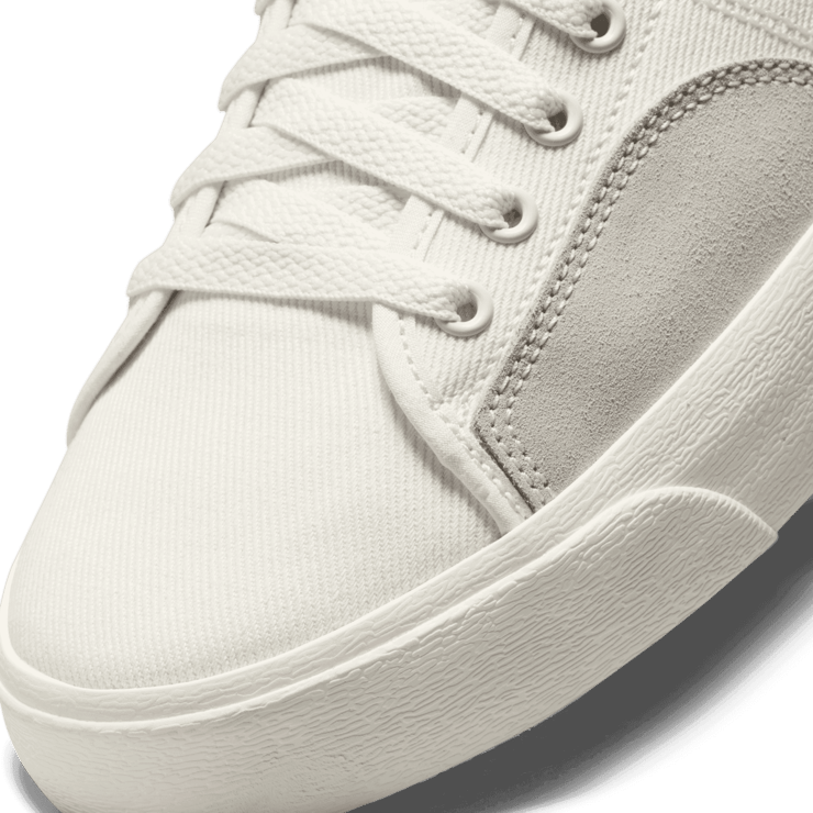 Nike SB BLZR Court Mid Premium Skate Shoes Angle 4