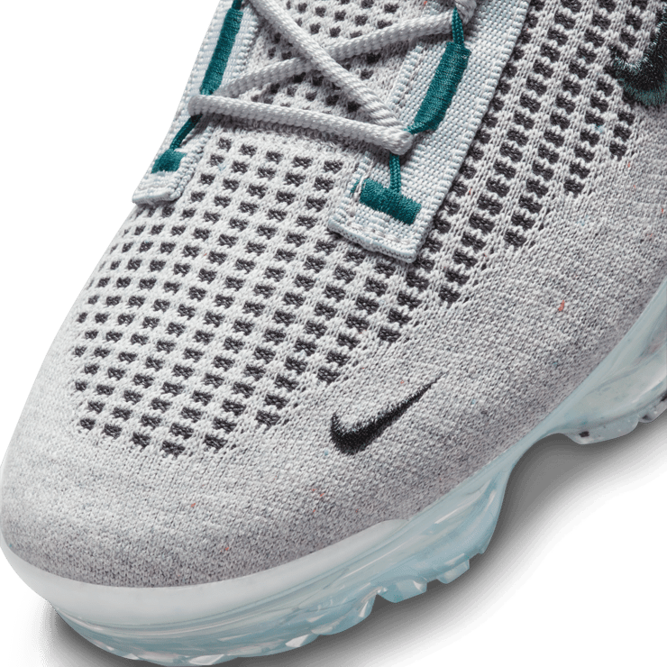Nike Air VaporMax 2021 FK SE Shoes Angle 4