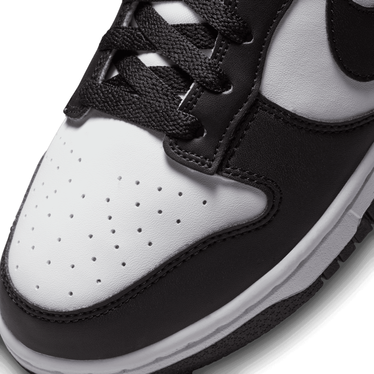 Nike Dunk Low Next Nature White Black (W) Angle 4